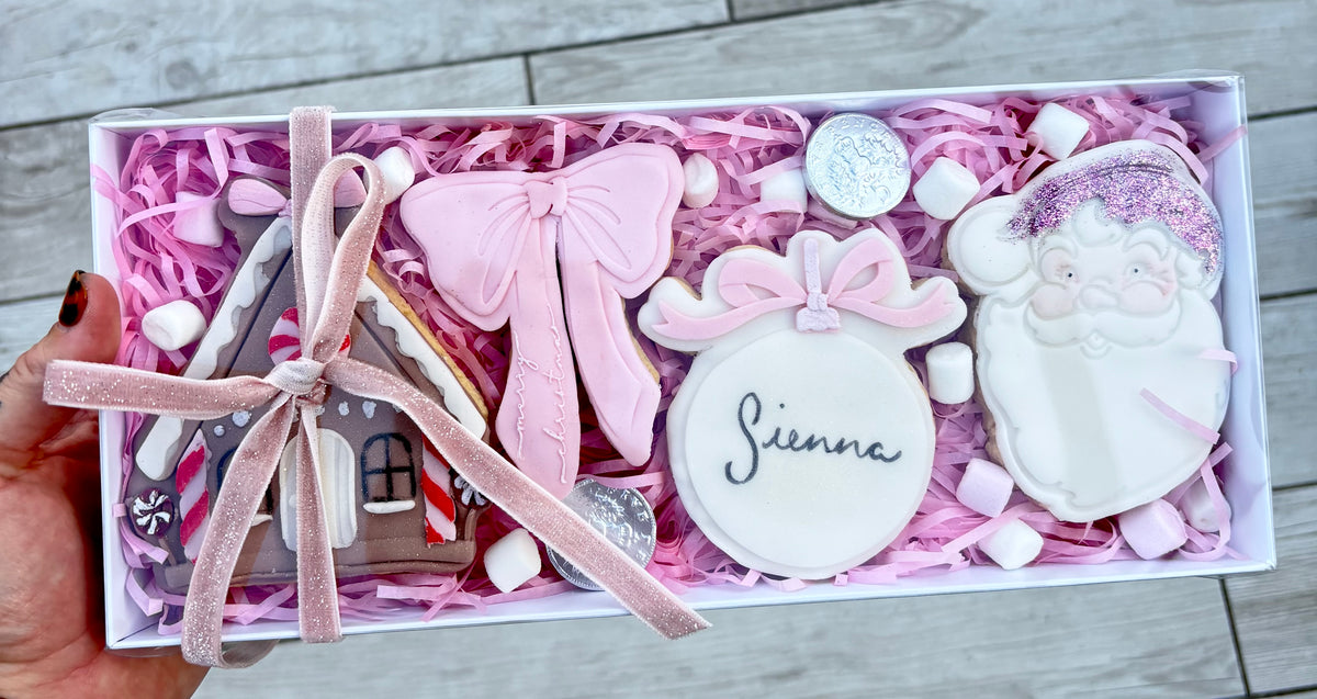 GIRLY CHRISTMAS BISCUIT BOX PREORDER